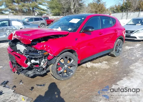 2024 Dodge Hornet R/T Plus Eawd из США, поврежденный, VIN ZACPDFDW4R3A20304